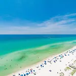Majestic 1708 West - Tower I, Studio, Sleeps 4, Beachfront