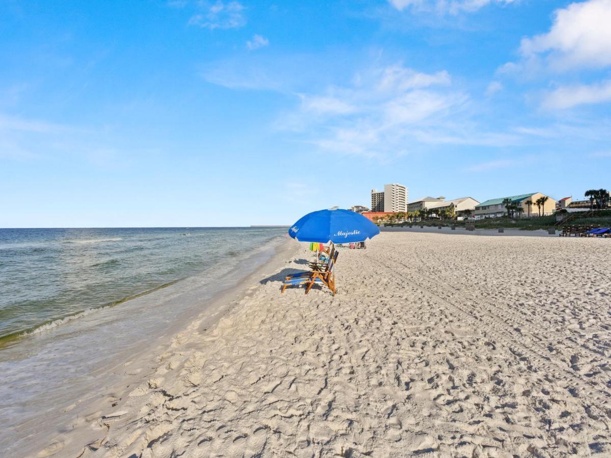Majestic 1708 West - Tower I, Studio, Sleeps 4, Beachfront Apartment Panama City Beach